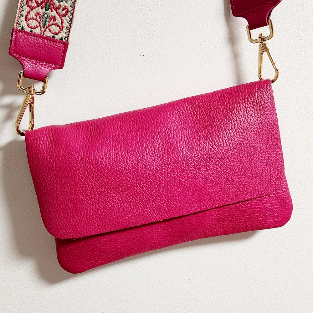 Vera Pelle! Handmade Italian crossbody!